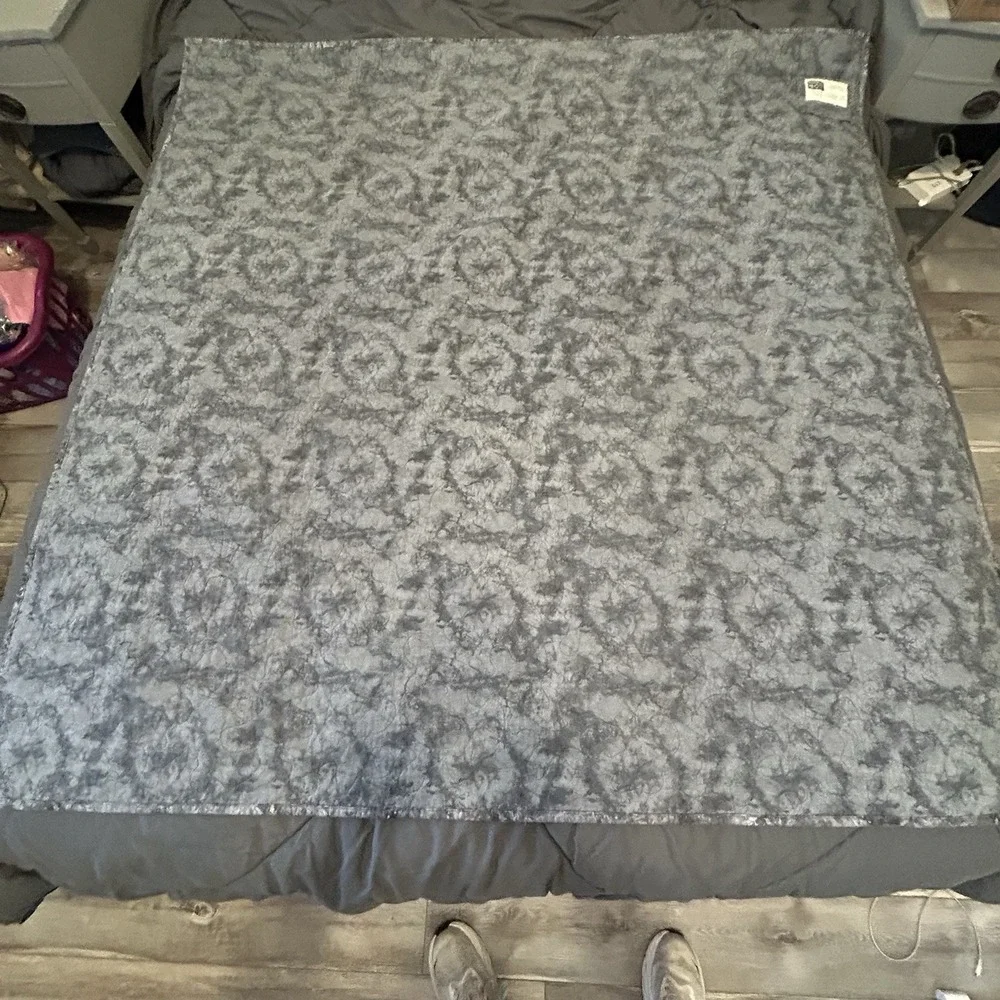 Handmade Quilt 45x45 Gray Black Floral Patchwork Lap Blanket Faith Church Script